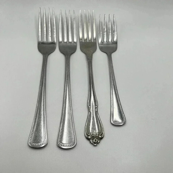 Oneida Oneidacraft Forks 4 - Picture 1 of 3